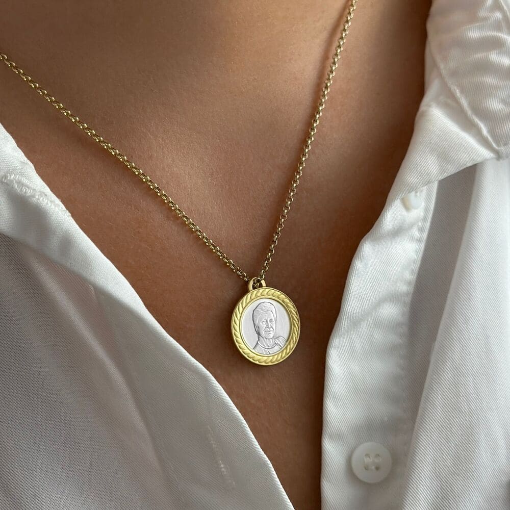 Runder Anhänger mit dekorativem Rahmen, 925 Silber