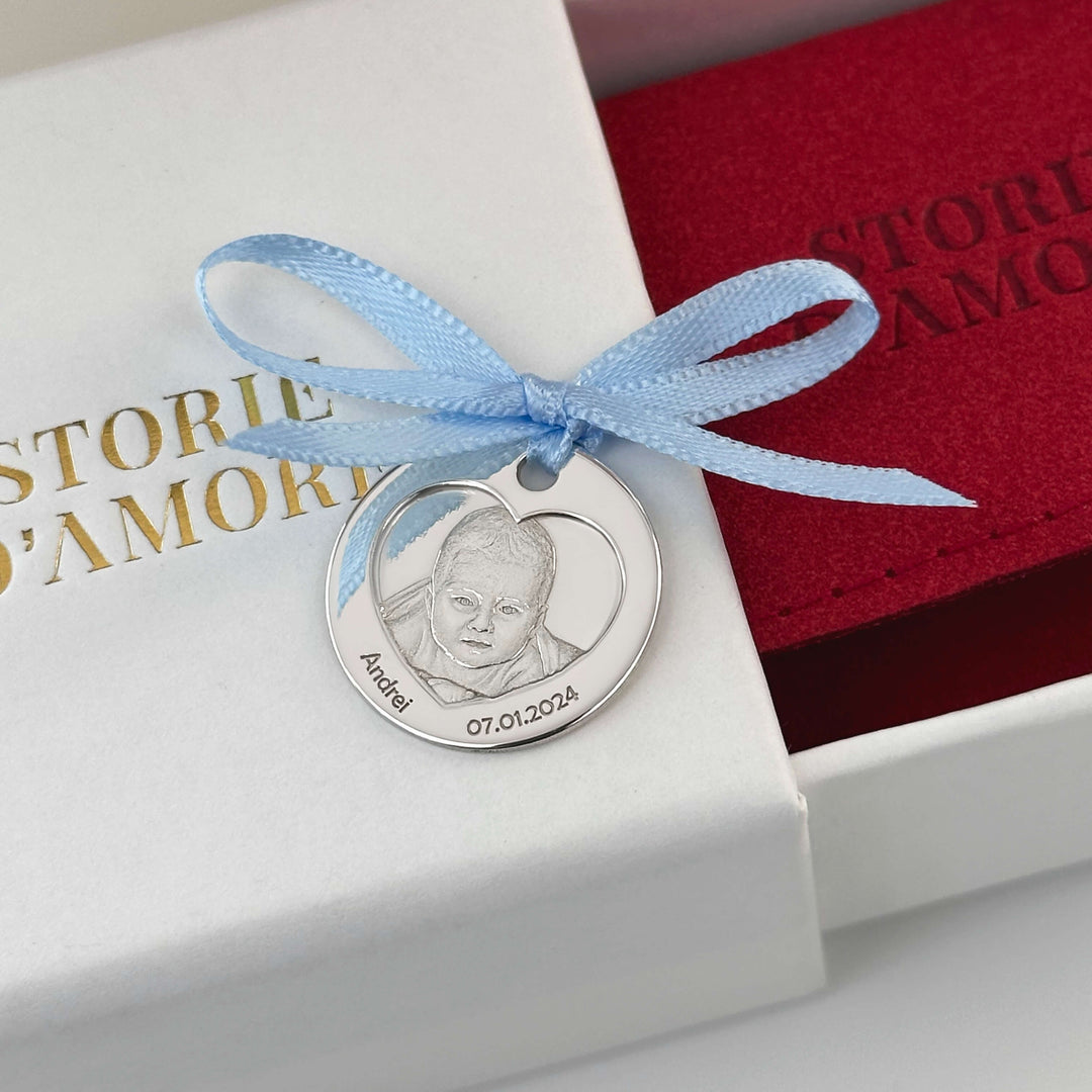 Baby-Münze mit Foto und Herzausschnitt, 19 mm (925 Silber)