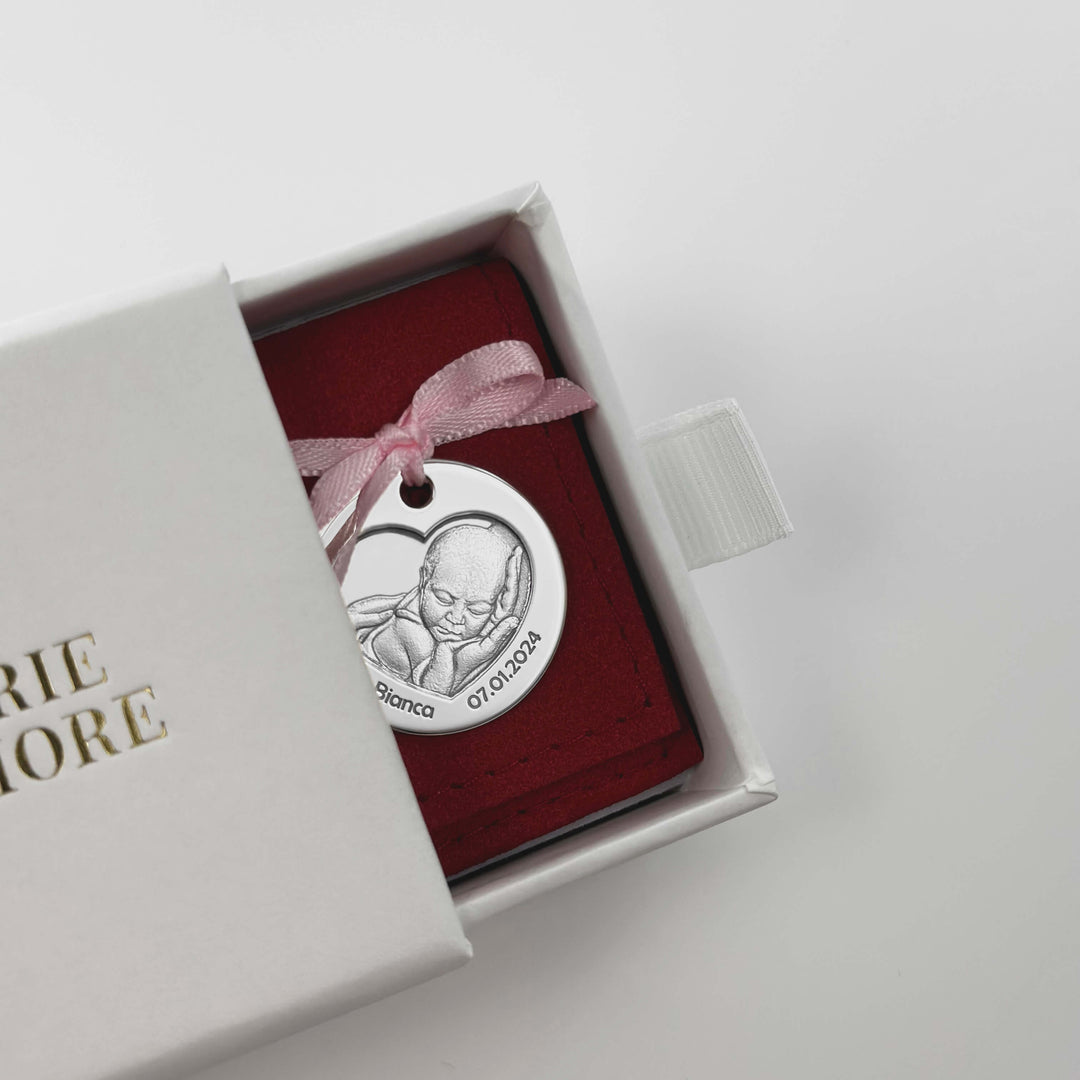 Baby-Münze mit Foto und Herzausschnitt, 23,5 mm (925 Silber)