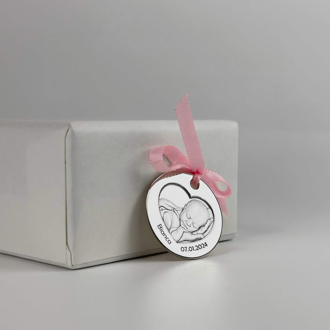 Baby-Münze mit Foto und Herzausschnitt, 23,5 mm (925 Silber)