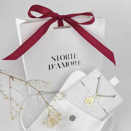 Anhänger in Form einer Babyrassel mit Ultraschallgravur, 925 Silber