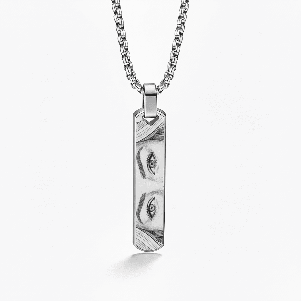 Pandantiv pentru bărbați cu gravură de ochi