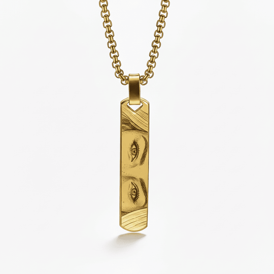 Pandantiv pentru bărbați cu gravură de ochi