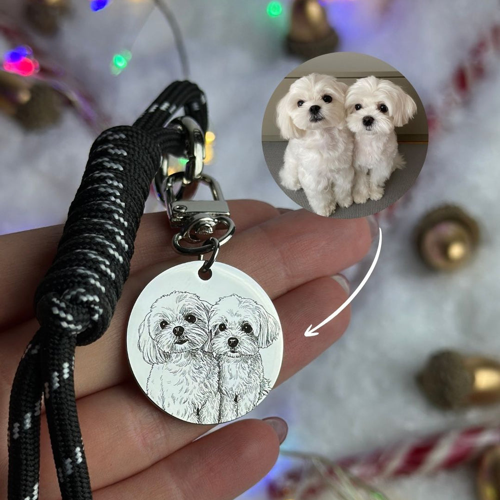 Breloc rotund pe șnur