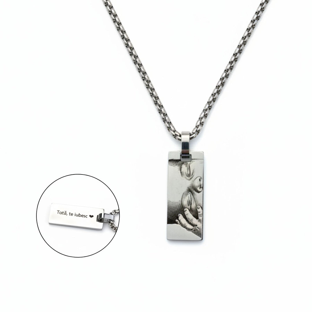 Men’s pendant with engraved eyes