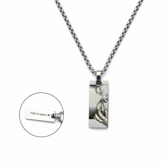 Men’s pendant with engraved eyes