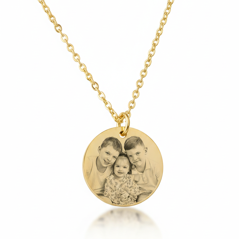 Colier cu pandantiv rotund cu fotografie
