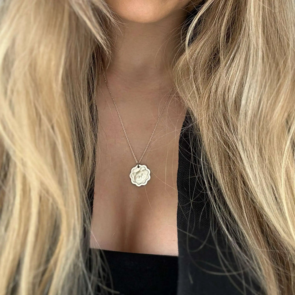 Wavy Frame Pendant, 925 Silver