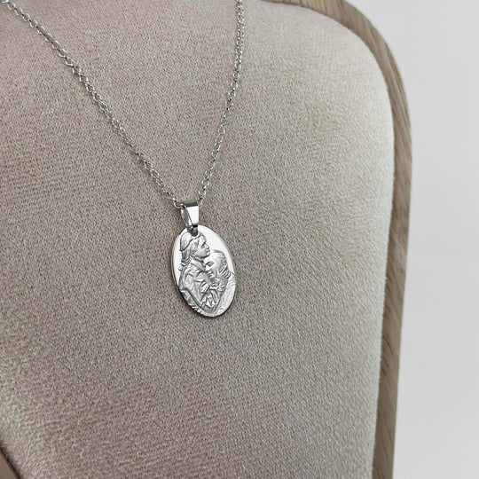 Oval 925 Silver Pendant with 3D Photo Engraving