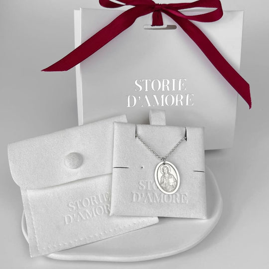 Ovaler Anhänger mit Jesus Christus, 925 Silber