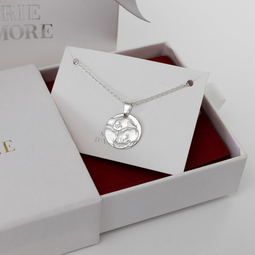 Pendentif rond en argent sterling 925 sur chaîne avec gravure photo des êtres chers